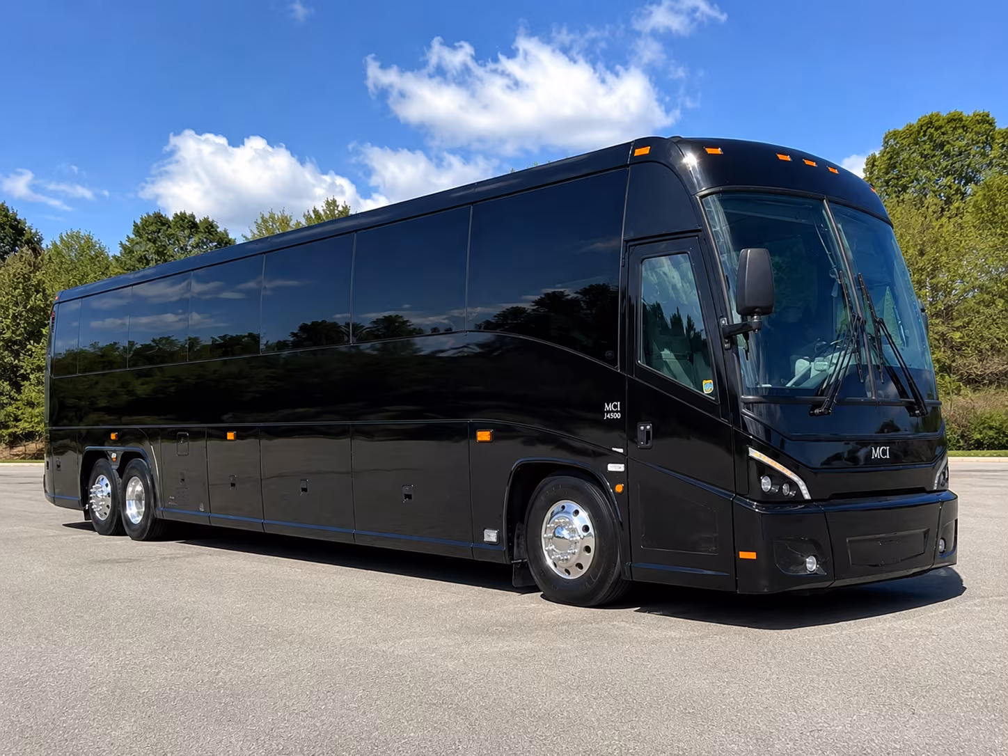 make your rehearsal dinner run smoothly with a minibus rental