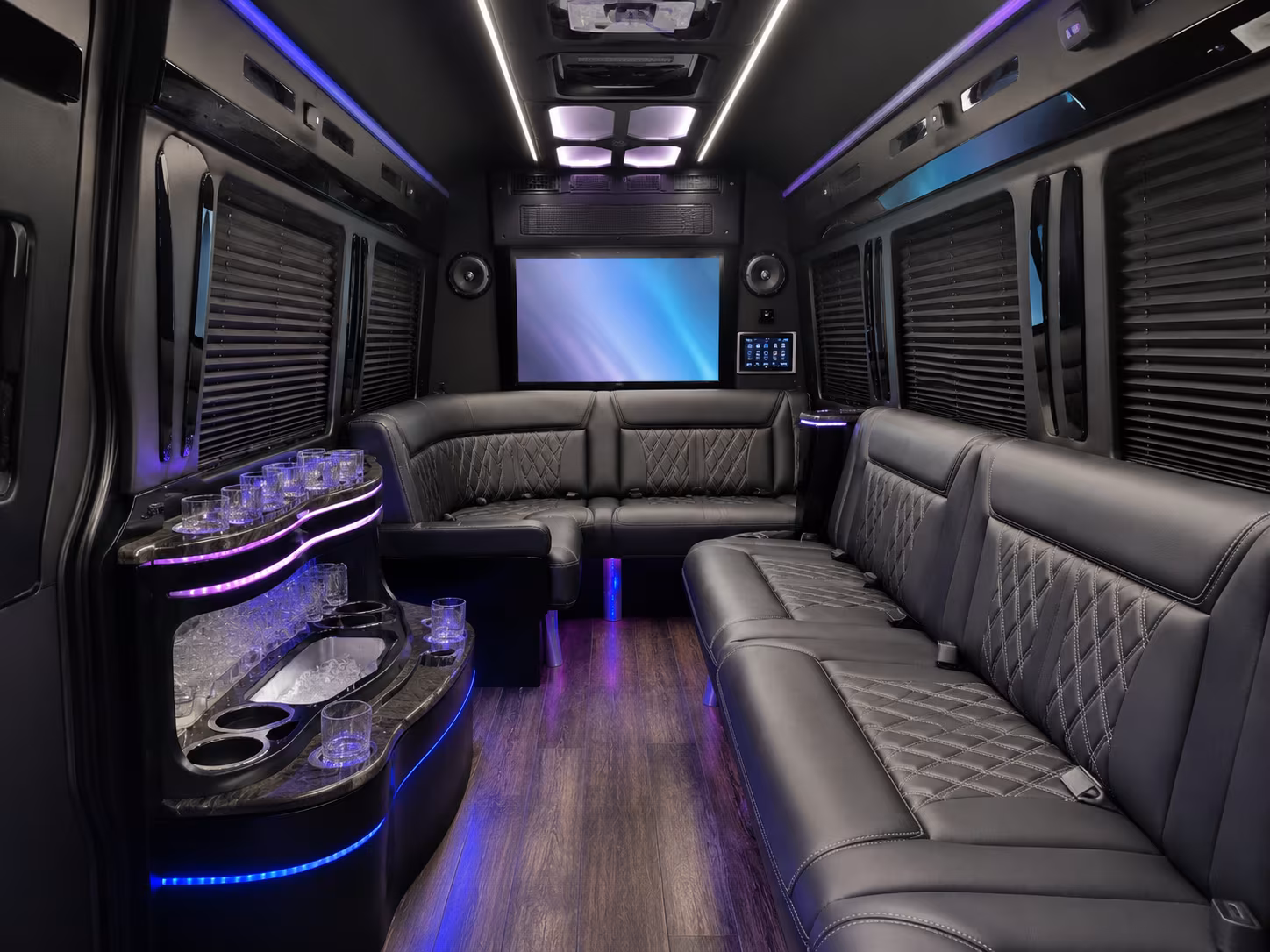 travel team and youth sports tournament bus rentals in huntington beach